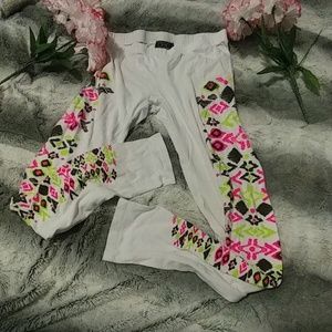 Tribal Print White Leggings